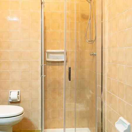 Bay Watch By The Sea *